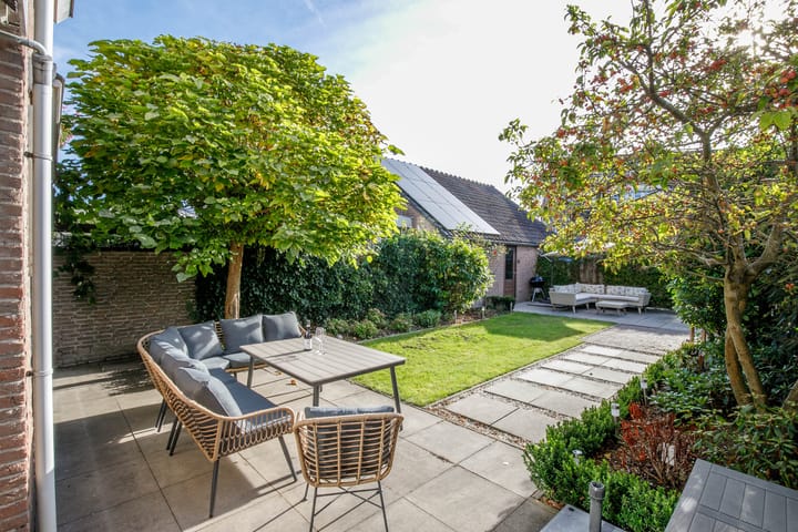 Foto 4 van Spoorstraat 40