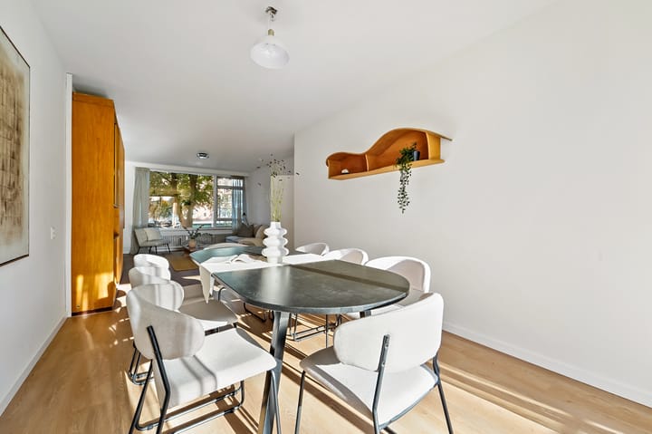 Foto 15 van Burgemeester Caan van Necklaan 299