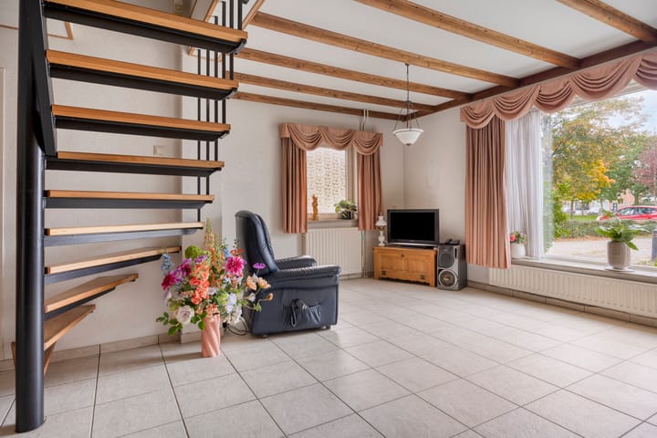 Foto 7 van Kamillestraat 19