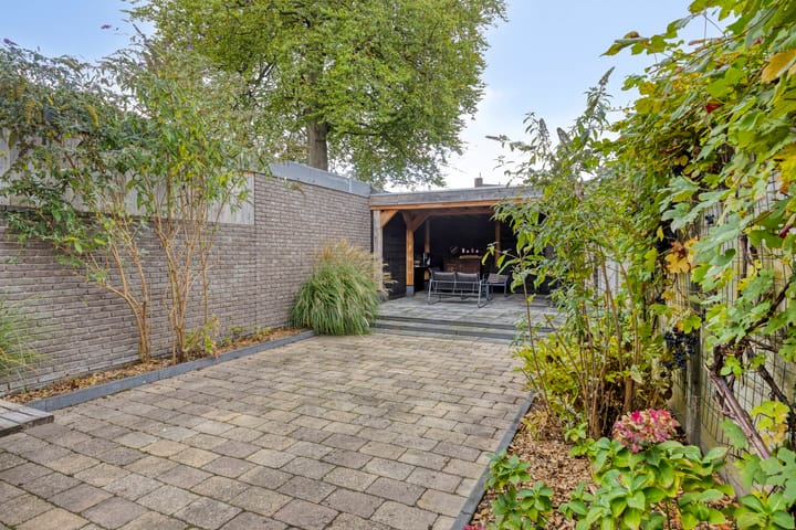 Foto 34 van Hoefstraat 37