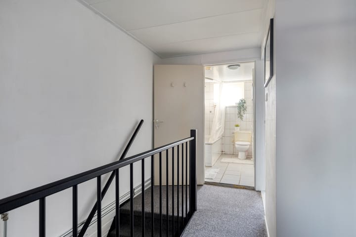 Foto 15 van Nazareth 19