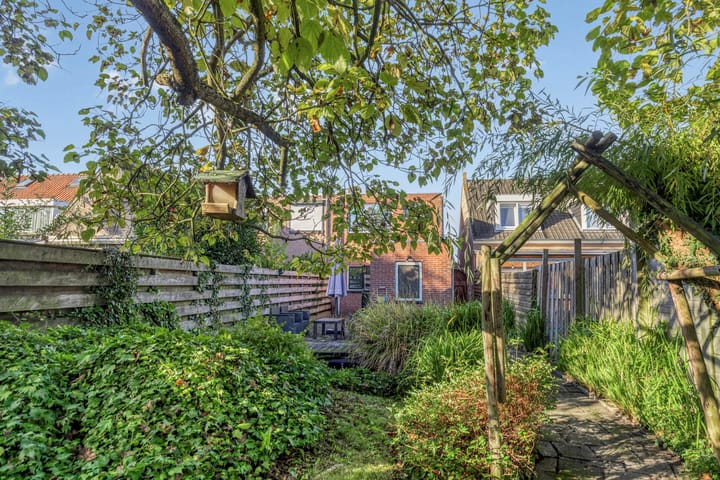 Foto 27 van Nazareth 19