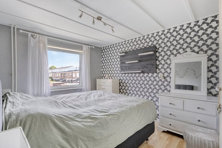 Photo 16 of Anthonie van Dijckstraat 13