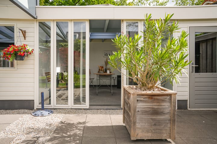 Photo 23 of van der Dussenlaan 32