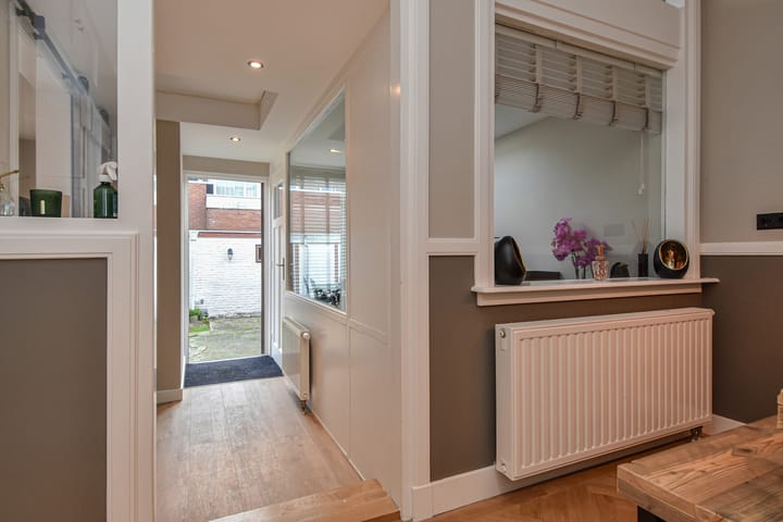 Foto 13 van Bruinbankstraat 37