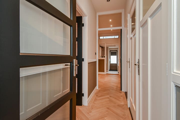 Foto 6 van Bruinbankstraat 37