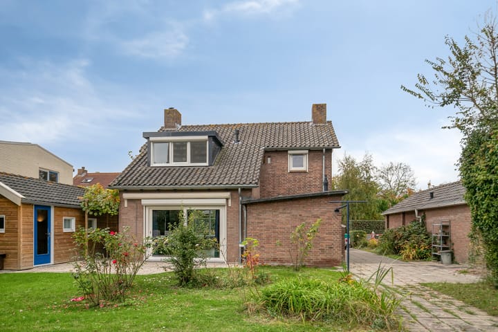 Foto 38 van P.A. de Genestetlaan 18