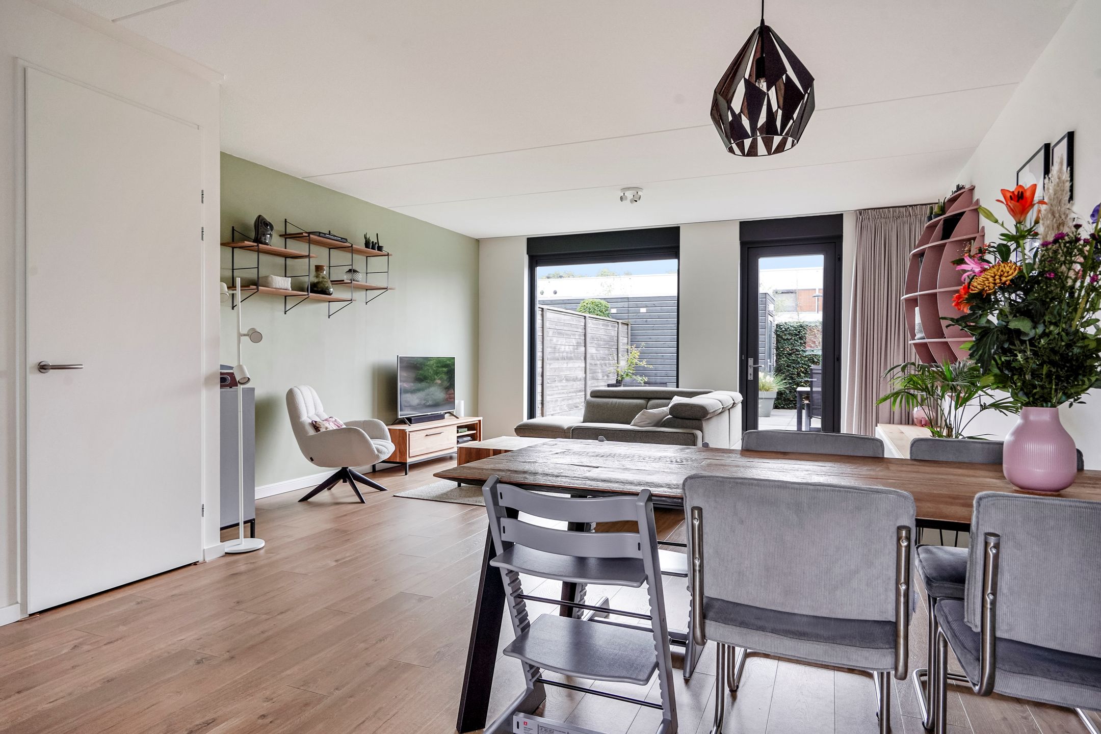 Foto 9 van Muurhagedis 29