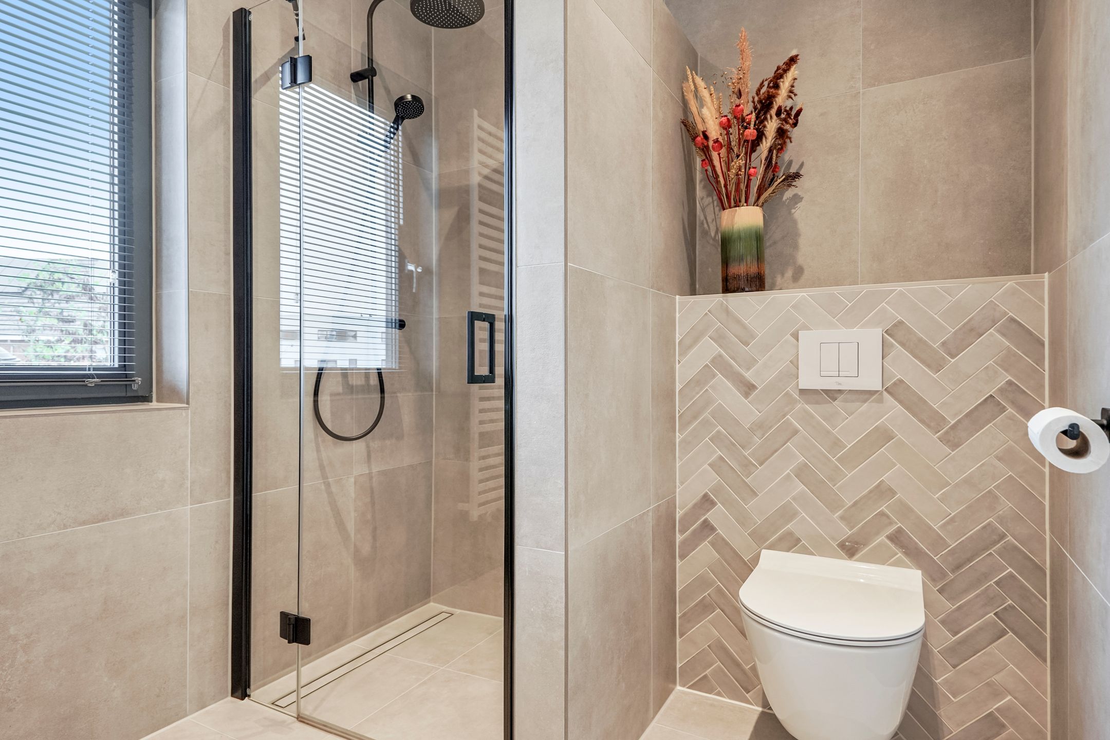 Foto 27 van Muurhagedis 29