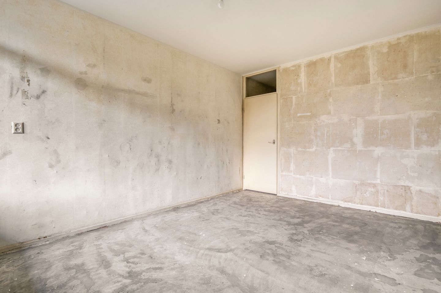 Photo 19 of Amerbos 243