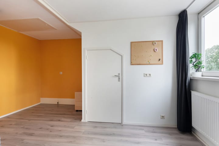 Photo 32 of Merelplantsoen 40