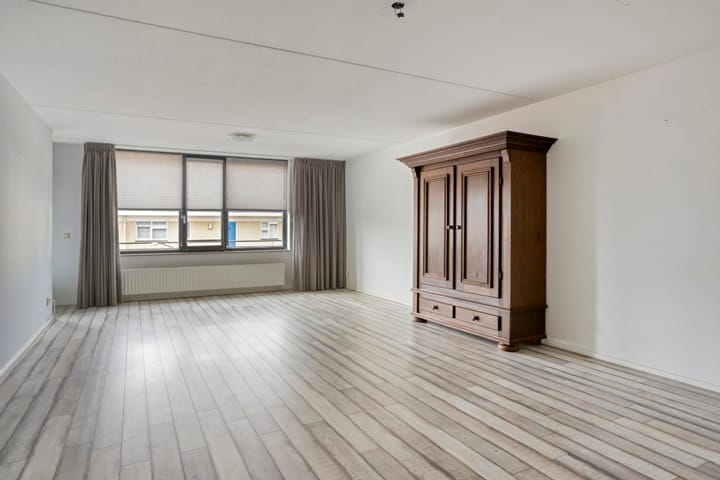 Photo 5 of Dorpsstraat 18