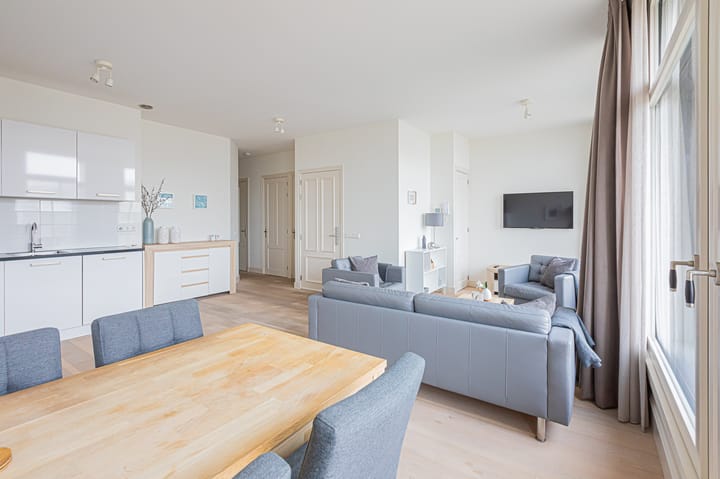 Foto 4 van De Ruijterkade 105-2