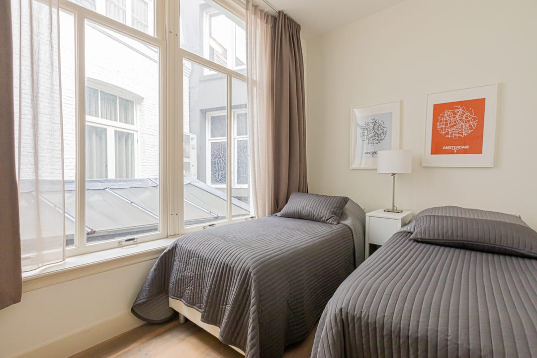 Foto 13 van De Ruijterkade 105-2