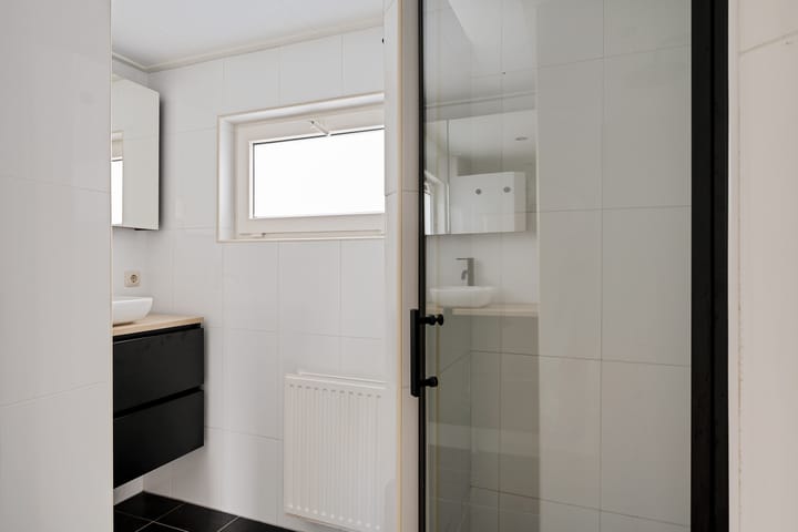 Foto 5 van Worp Tjaardastraat 282