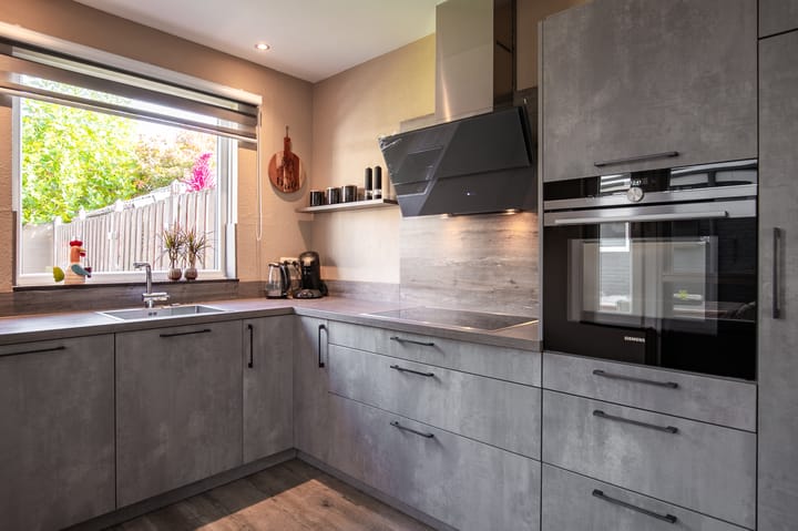 Photo 7 of Graaf van Wassenbergstraat 4