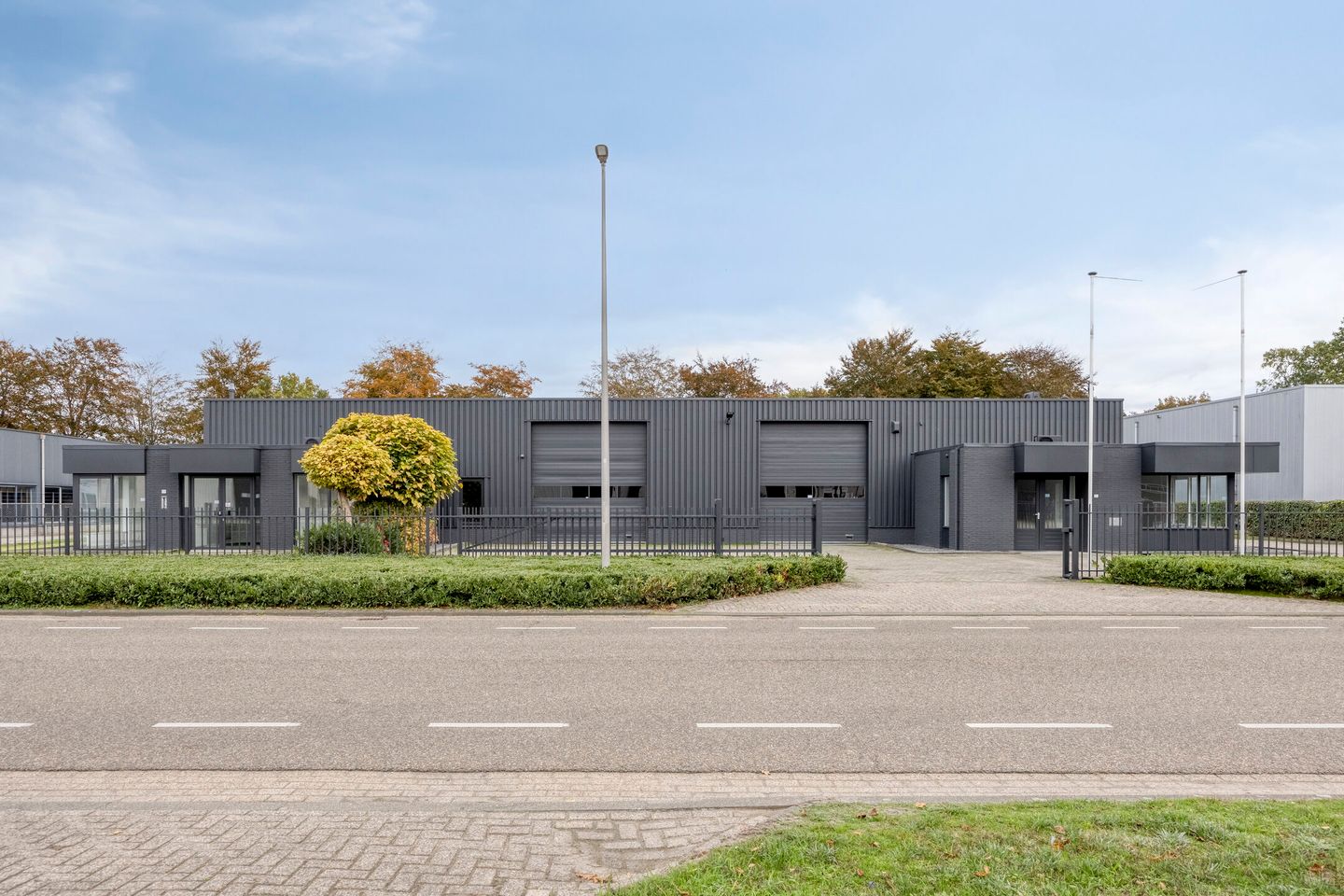 View photo 4 of Thomas Edisonweg 59-61
