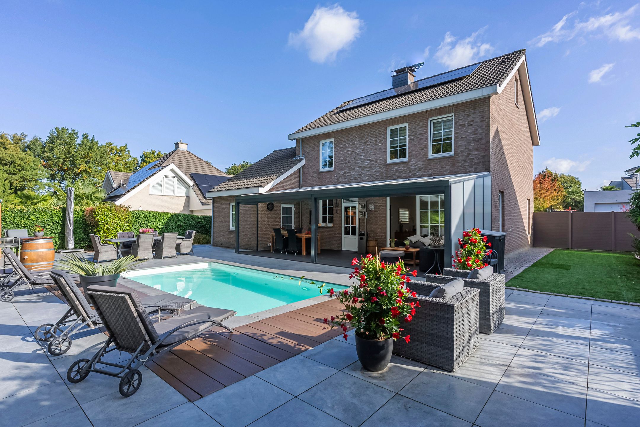 Foto 3 van Dokter Limpensstraat 48