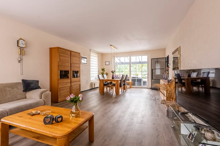 Foto 5 van Dokter Limpensstraat 48