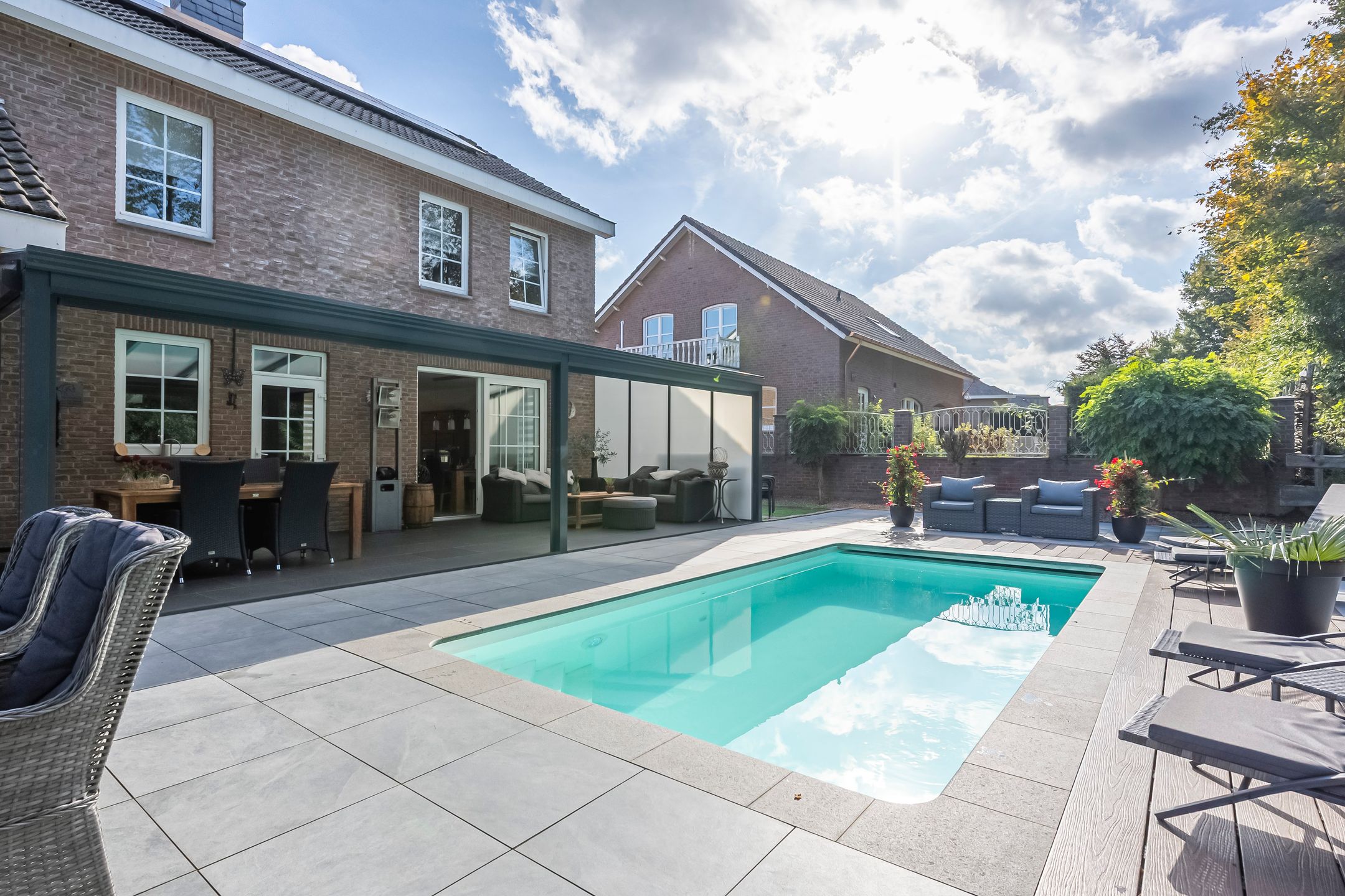 Foto 27 van Dokter Limpensstraat 48