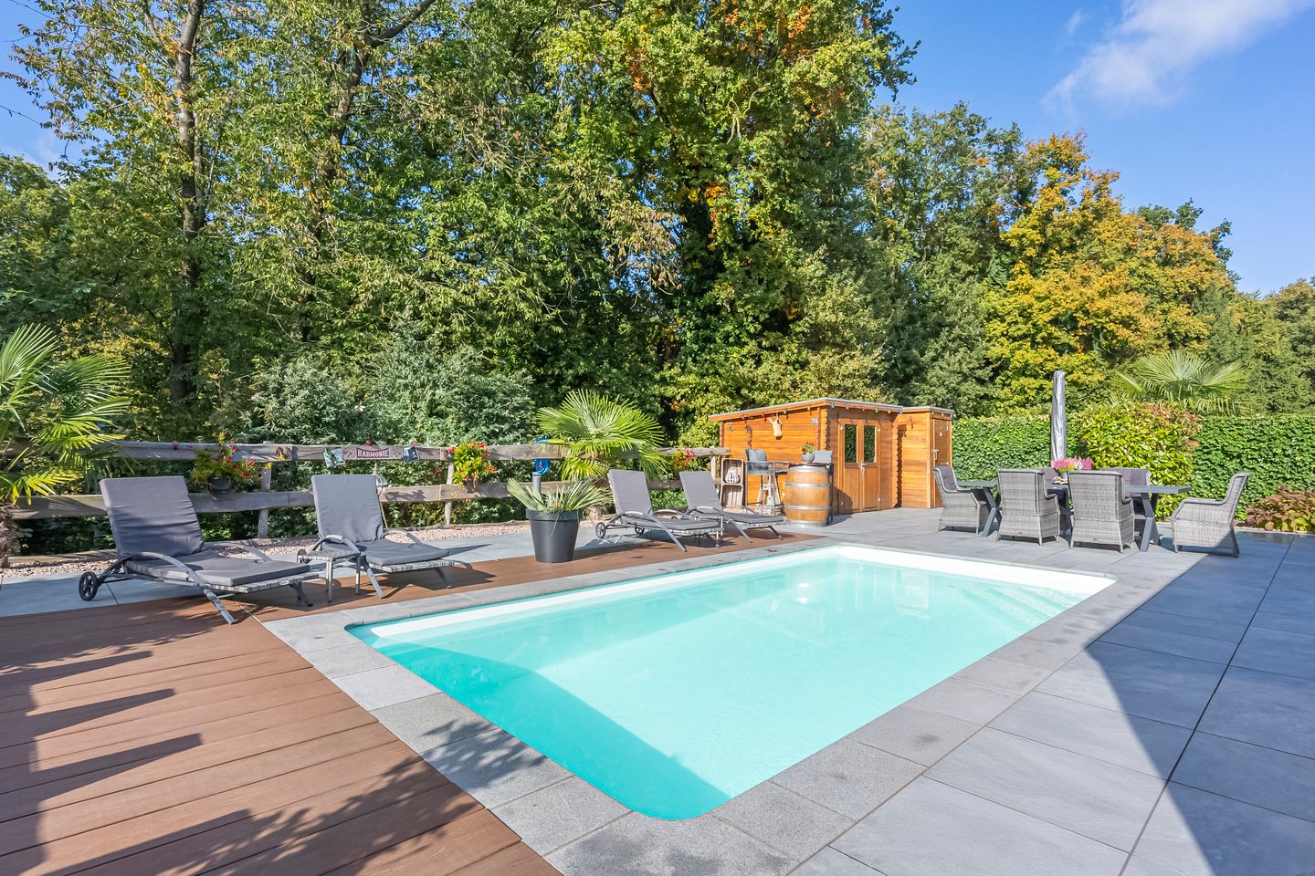 Foto 29 van Dokter Limpensstraat 48