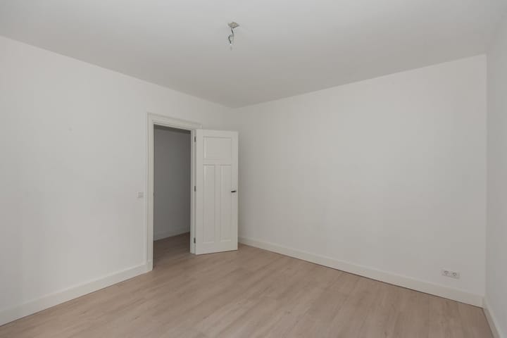 Foto 11 van Lanseloetstraat 38-H