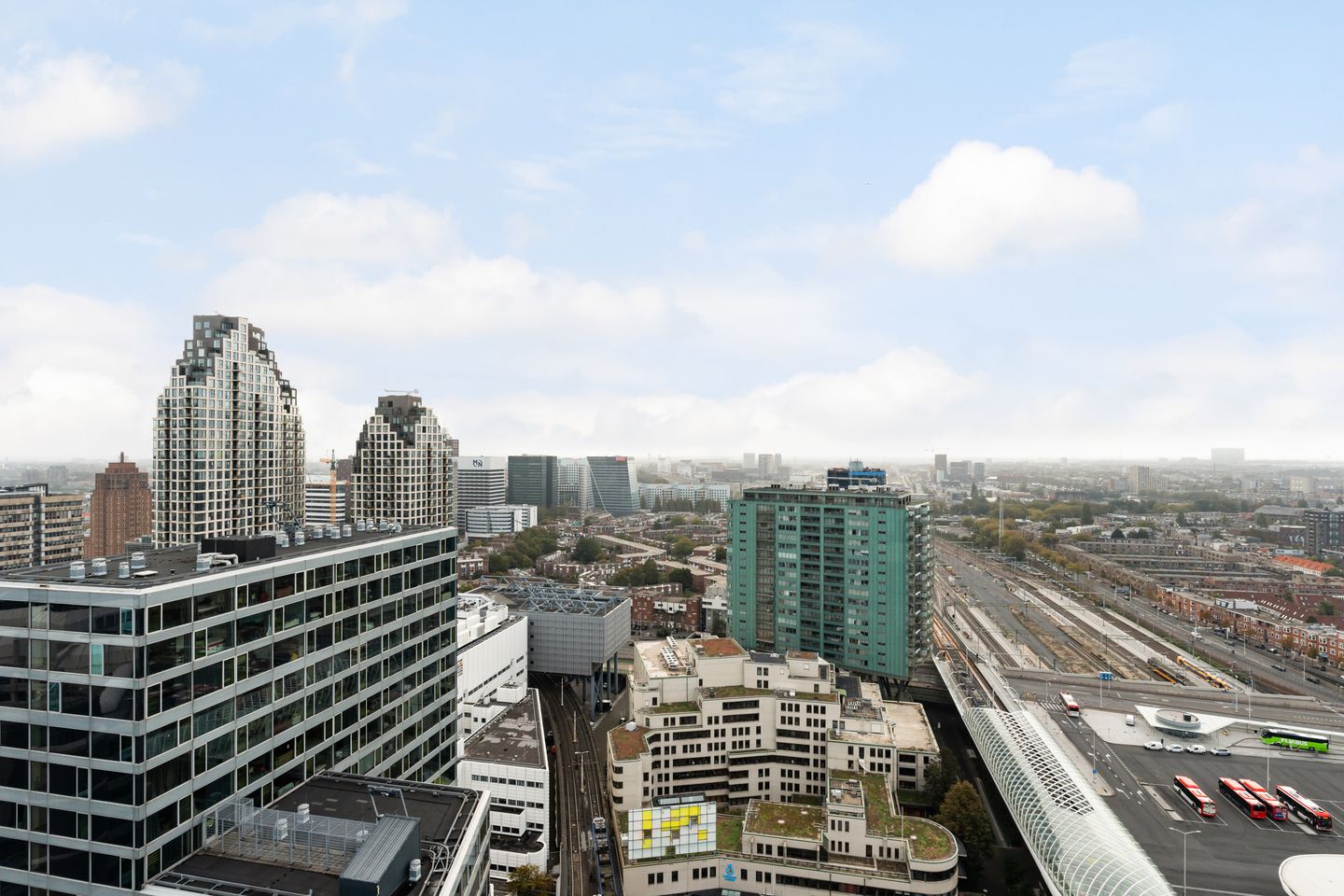 Foto 10 van Anna van Buerenplein 181