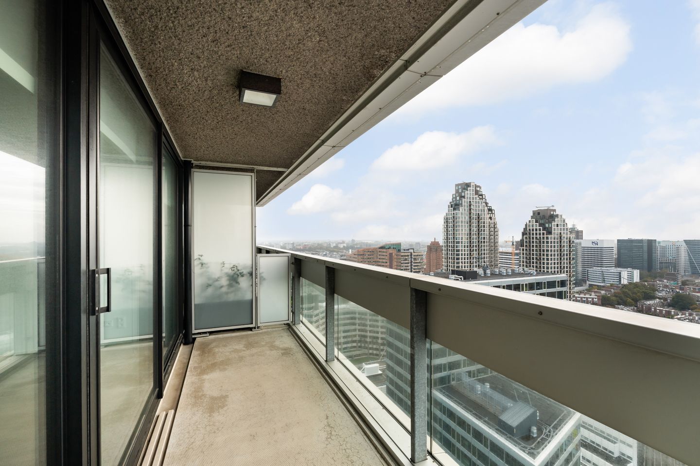 Foto 14 van Anna van Buerenplein 181