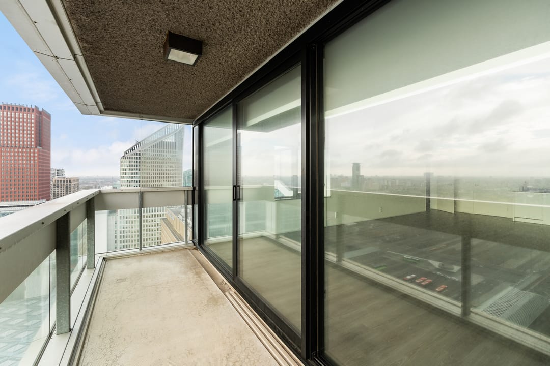 Foto 16 van Anna van Buerenplein 181