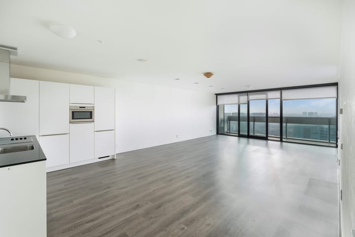 Foto 18 van Anna van Buerenplein 181