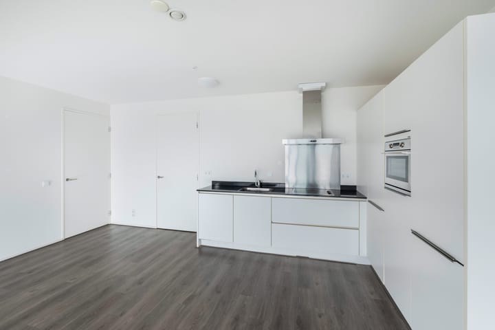 Foto 24 van Anna van Buerenplein 181