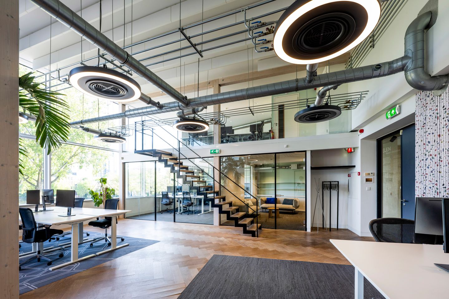 Bekijk foto 4 van Fred. Roeskestraat 97-A