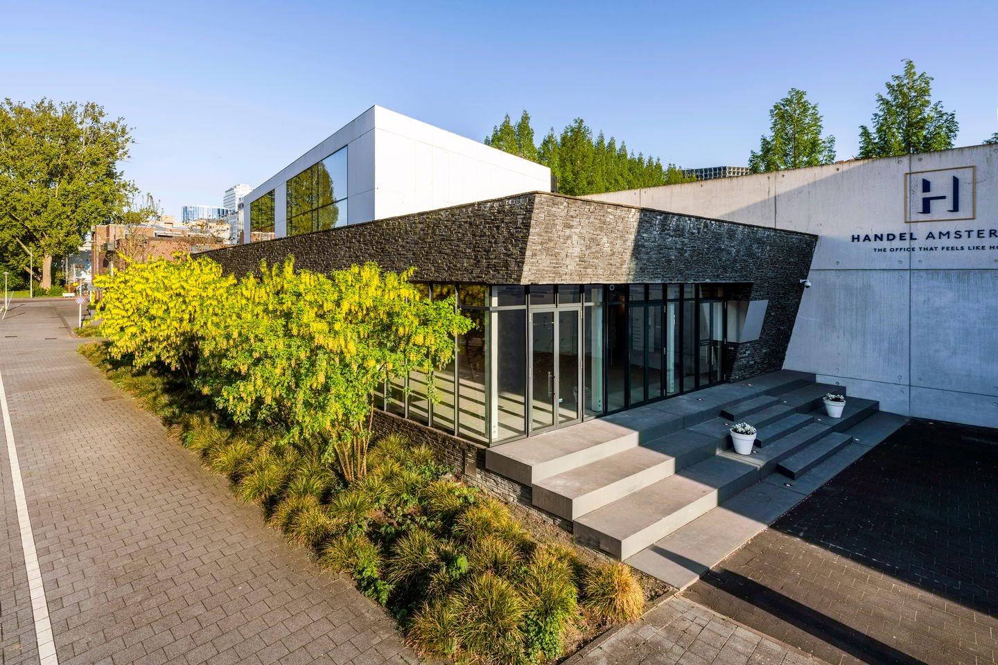 Bekijk foto 1 van Fred. Roeskestraat 97-A