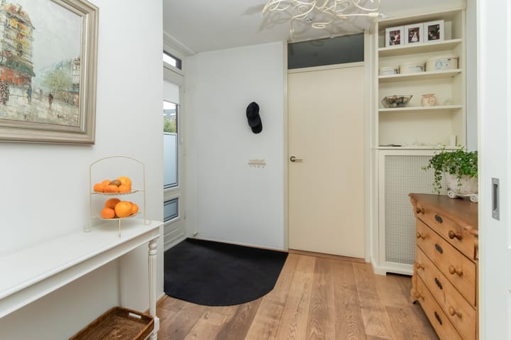 Photo 7 of Schoolstraat 17