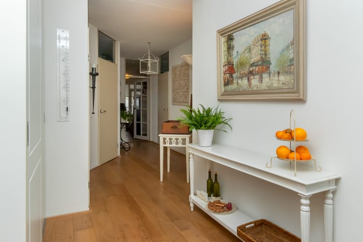 Photo 8 of Schoolstraat 17