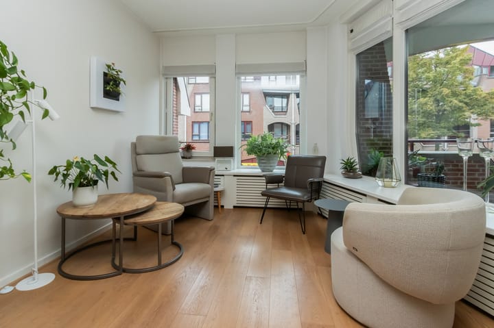 Photo 11 of Schoolstraat 17