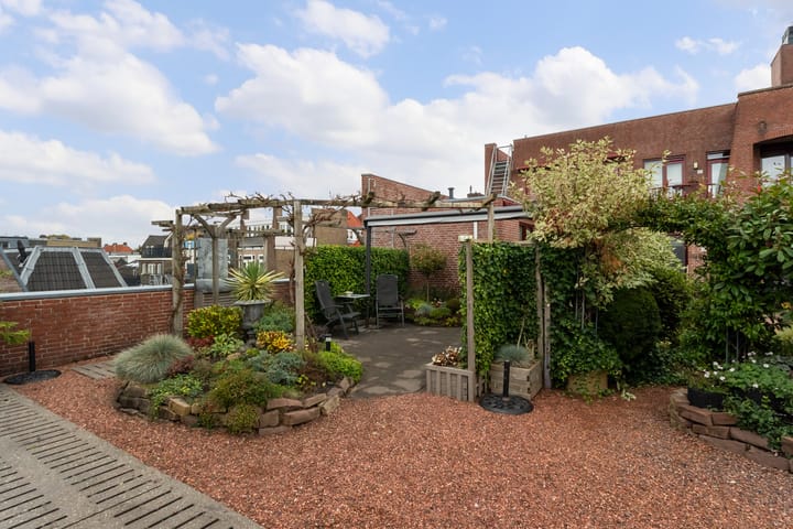 Photo 22 of Schoolstraat 17