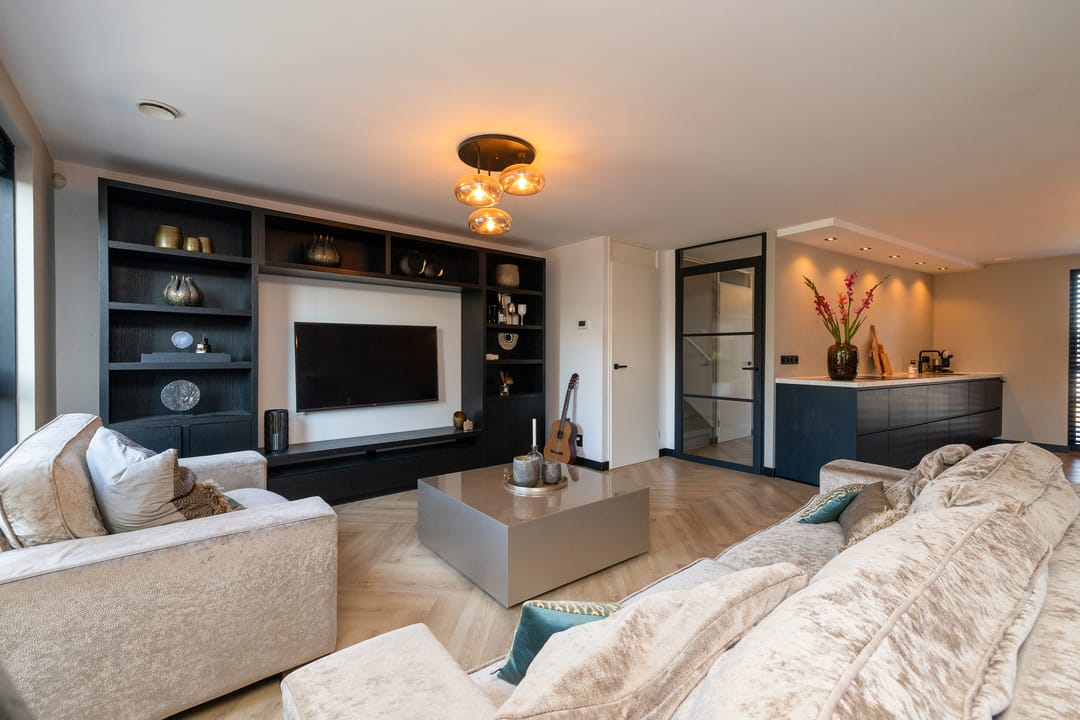 Foto 13 van Bloemenlaan 12