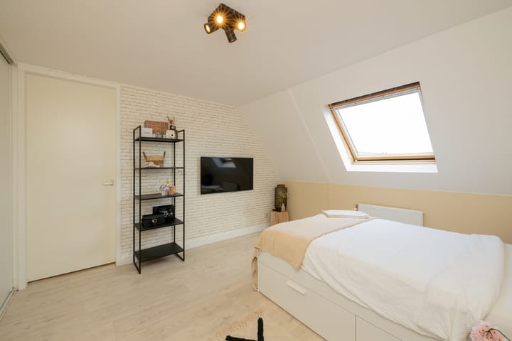 Foto 32 van Bloemenlaan 12