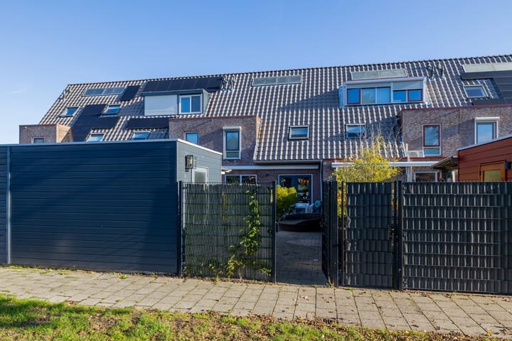 Foto 43 van Bloemenlaan 12