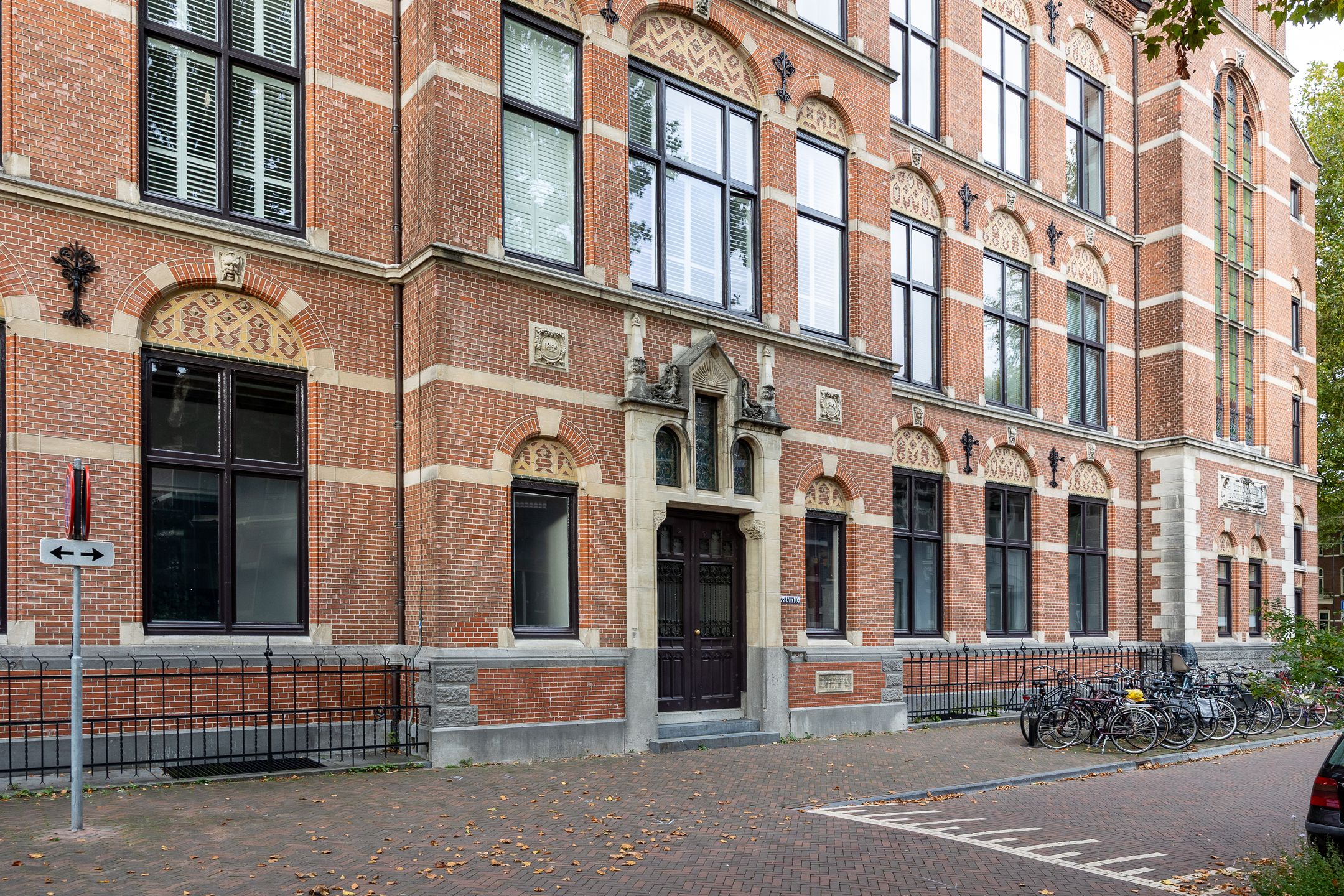 Photo 3 of F.C. Dondersstraat 91