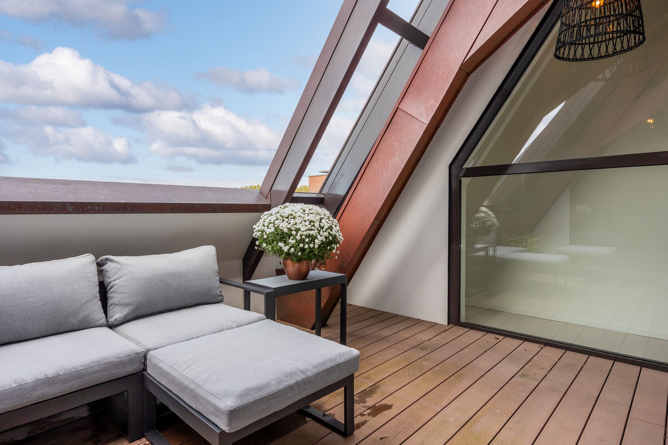 Photo 12 of F.C. Dondersstraat 91