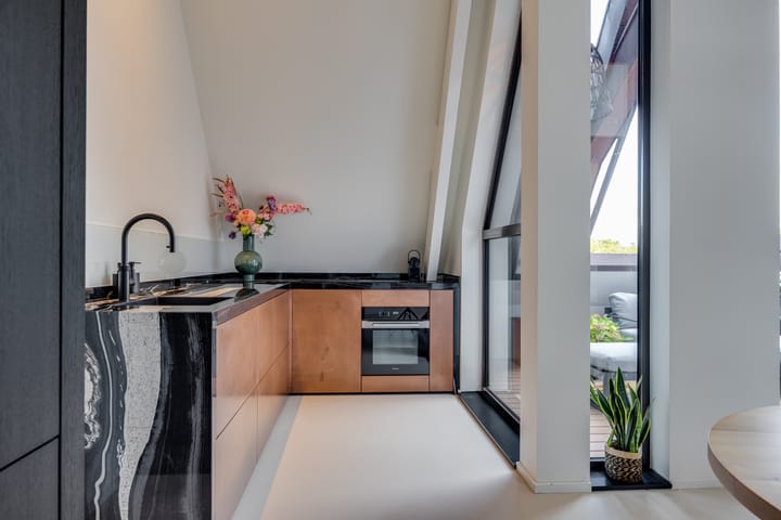 Foto 18 van F.C. Dondersstraat 91