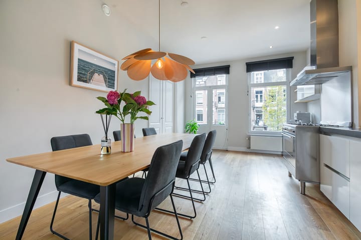 Photo 12 of Admiraal De Ruijterweg 128-2