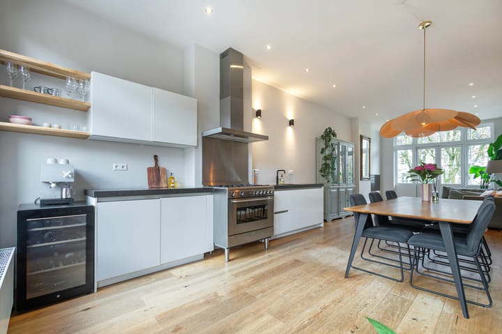 Photo 15 of Admiraal De Ruijterweg 128-2