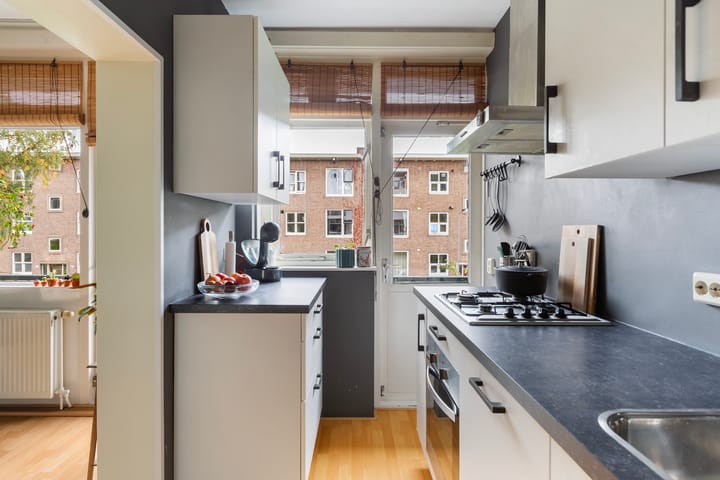 Foto 15 van Vredenoordlaan 62-B