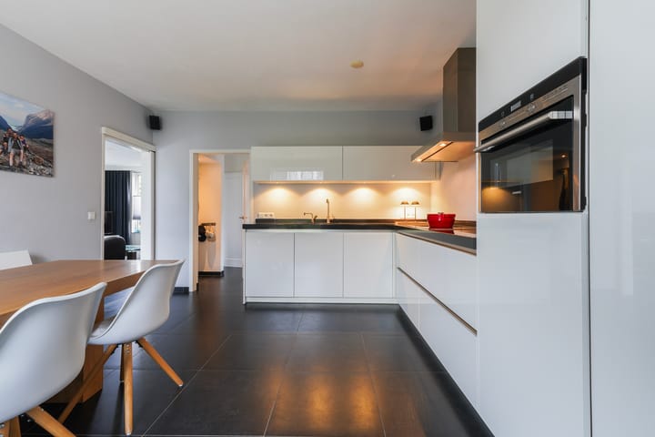 Photo 21 of Lennisheuvel 25