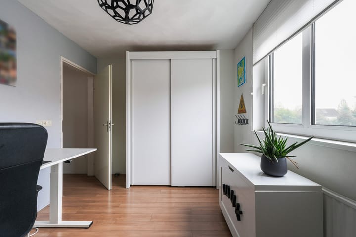 Photo 34 of Lennisheuvel 25