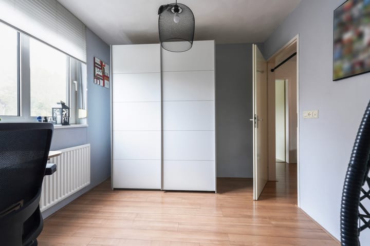 Photo 39 of Lennisheuvel 25