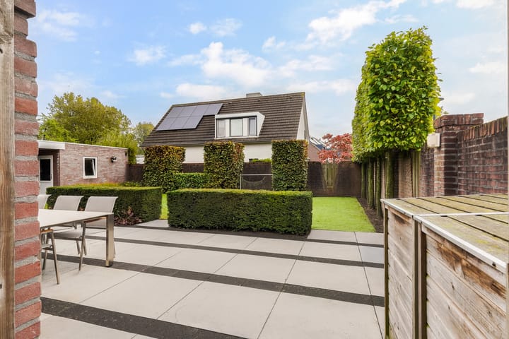 Photo 51 of Lennisheuvel 25